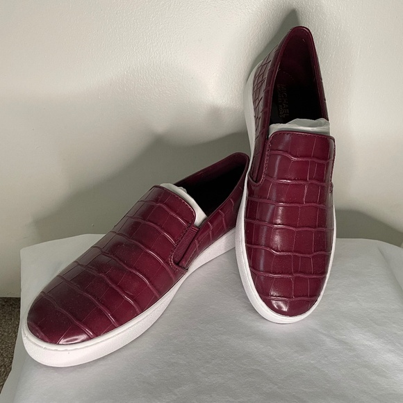 Michael Kors-Keaton Crocodile Embossed Slip On Sneakers-US Size 7.5M-New w/o Box - Picture 1 of 11